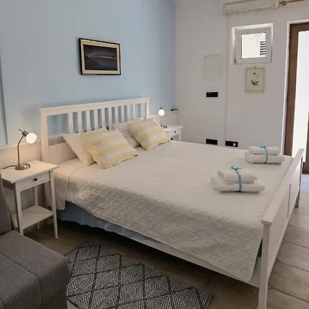 Bed & Breakfast Ivan B&b, 5 Star Superior Room, Near The See And Park *