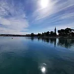 Ivan B&b, 5 Star Superior Room, Near The See And Park Novigrad Istria