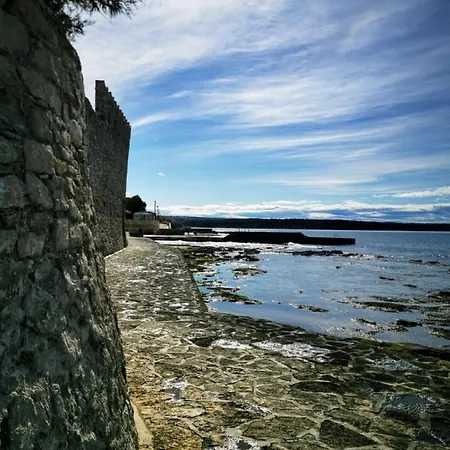 Ivan B&b, 5 Star Superior Room, Near The See And Park Novigrad Istria