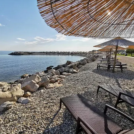 Frühstückspension Ivan B&b, 5 Star Superior Room, Near The See And Park Novigrad Istria