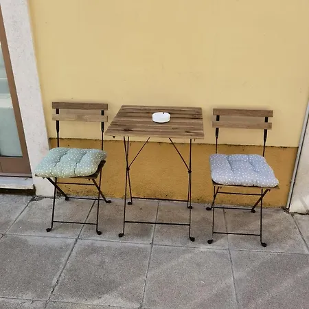 Frühstückspension Ivan B&b, 5 Star Superior Room, Near The See And Park Novigrad Istria